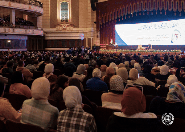 رابطہ عالم اسلامی  اسلامی ممالک میں نوجوان نسل میں  اعتدال اور باشعور شہری بننے کے لئے مسلسل پروگراموں اور اقدامات  پر عمل درآمد کررہی