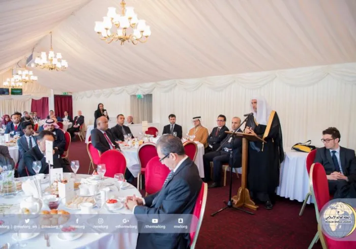 ‏تضمنت كلمة معالي الأمين العام أثناء دعوته لركن الاحتفال في مبنى البرلمان البريطاني شرح قِيَمِ: "الاعتدال والتسامح الإسلامي"