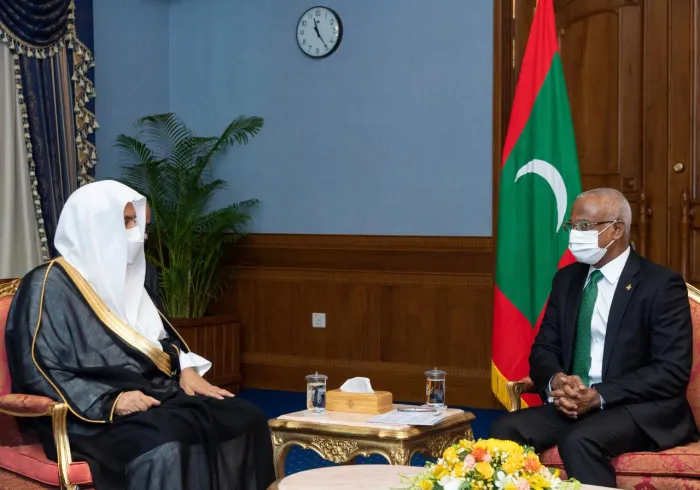 رأس وفد رابطة العالم الإسلامي لزيارة المالديف تلبية لدعوة رئيسها