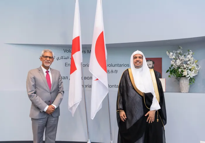 ‏التقى معالي الشيخ د. محمد العيسى‬⁩، في جنيف بمعالي الأمين العام للاتحاد الدولي لجمعيات الصليب الأحمر والهلال الأحمر