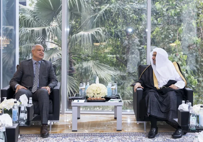 استقبل معالي الشيخ د. محمد العيسى‬⁩، سعادة مستشار المفوض السامي، ممثل المفوضية السامية للأمم المتحدة لشؤون اللاجئين، السيد خالد خليفة