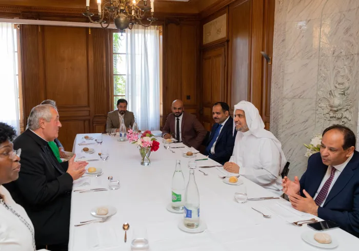 ‏استضاف معالي الأمين العام لمجلس الكنائس العالمي د.يوان سوكا اليوم معالي الشيخ د. محمد العيسى‬⁩ في جنيف