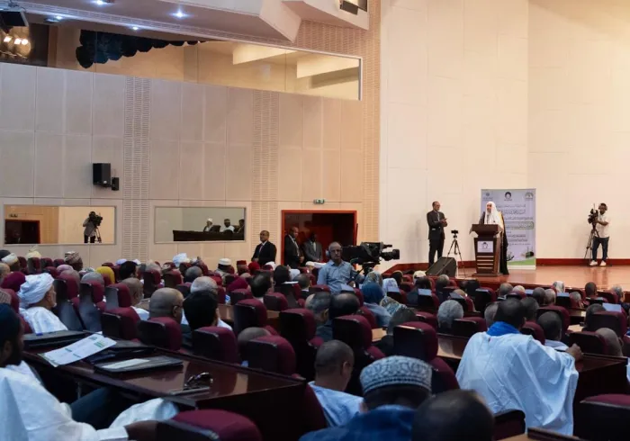 أقرَّه كبارُ مفتي وعلماء (٥٥) دولة في ختام مؤتمر الرابطة الذي دشنه الرئيس الموريتاني والشيخ العيسى