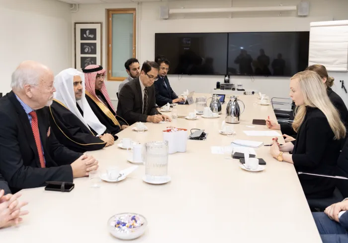 Dans la capitale Helsinki, la Ministre finlandaise de l’intérieur rencontre Mohammad Alissa pour un dialogue général sur l’intégration nationale positive dans les pays à diversité religieuse, culturelle et ethnique.