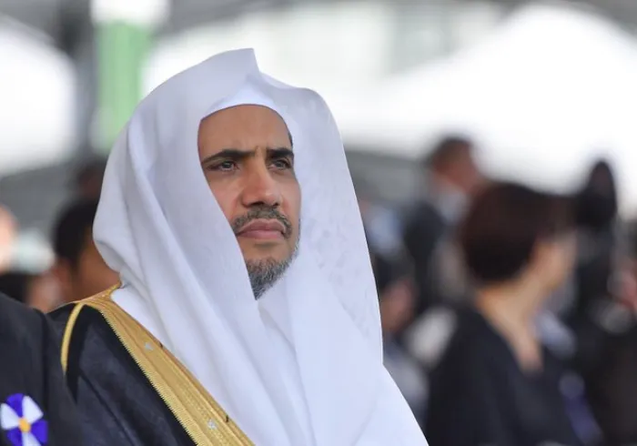 Aujourd’hui plus que jamais, il est important de concevoir l’humanité dans sa globalité. Travaillons ensemble à des objectifs communs inspirés par la compréhension, la paix et la confiance. Les actions de la LIM visent à unir les communautés par le dialog