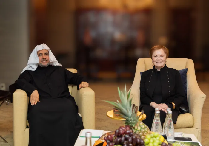 استقبل الشيخ د. محمد العيسى‬⁩ في مقر إقامته رئيسة لجنة العمليات الخارجية بمجلس النواب الأمريكي السيدة كاي جرانجر