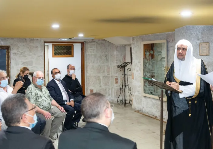 Lors de la cérémonie d’hommage aux victimes de l’attaque terroriste à la Basilique de Nice