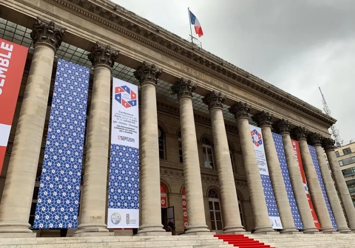 Aujourd'hui à Paris, la Ligue Islamique Mondiale et  Fond Islam FR  accueillent des dirigeants musulmans, juifs et chrétiens des quatre coins du monde pour la Conférence internationale de Paris pour la paix et la solidarité Paixet Solidarite