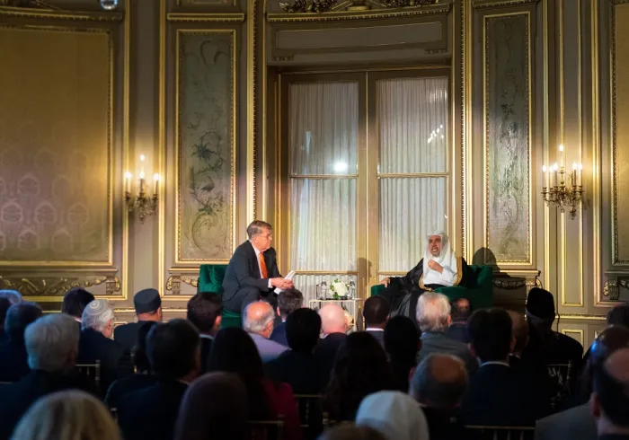 "واشنطن العاصمة" تستضيف حوارًا مفتوحًا مع معالي الشيخ د.⁧‫محمد العيسى‬⁩، شرَح خلاله القيم والمفاهيم الإسلامية في ⁧‫وثيقة مكة المكرمة