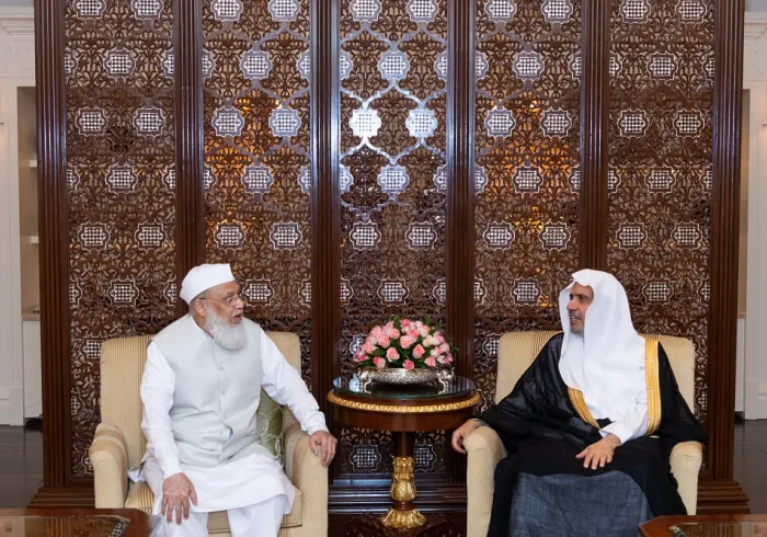 عزت مآب شیخ ڈاکٹر محمد العیسی نے بھارتی دارالحکومت نئی دہلی میں اپنی رہائش گاہ پر جامعہ سلفیہ کے ناظم اعلی فضیلۃ الشیخ عبد اللہ سعود سلفی کا استقبال کیا۔