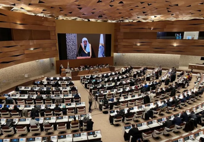 Conférence internationale sur la protection de la Jeunesse contre l'Extrémisme @NUGenève : les responsables religieux appelés à établir des partenariats Interreligieux pour renforcer le dialogue et l'Intégration. LIMGenève