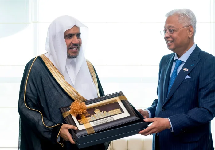 Kuala Lumpur: Prime Minister Dato' Sri Ismail Sabri bin Yaakob of Malaysia met HE Dr. Mohammad Al-Issa