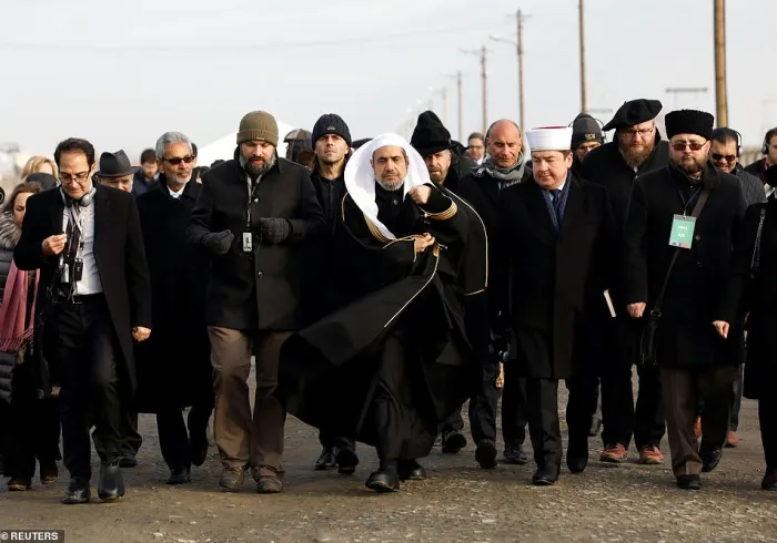 In an historic first, a senior delegation of Muslim leaders visited Auschwitz