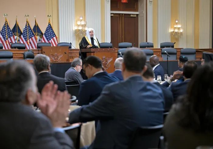 الكونغرس الأمريكي يكرِّم الأمين العام لرابطة العالم الإسلامي تقديرًا لجهود الرابطة في مكافحة الكراهية