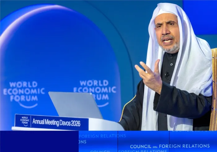 تُواصِل رابطة العالم الإسلامي حضورَها الفاعل في كبرى مراكز الأبحاث والفِكر والمحافل الدوليّة، بخطابٍ إسلاميٍّ يُترجِم -بمُستوى كفاءتِه ووعْيِه- حقيقةَ دينِنا الحنيف الداعي إلى سلام عالَمِنا ووئامِ تنوّع مُجتمعاتِه، مؤكِّداً أهميةَ تعزيز الصداقة والتعاون