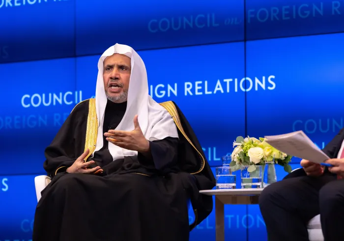 ‏Pekan lalu, Dewan Hubungan Luar Negeri Amerika (CFR) menjamu Yang Mulia Sekretaris Jenderal LMD, Ketua Majelis Asosiasi Muslim, Syekh Dr. Mohammed Al-issa, di kantor pusatnya di New York