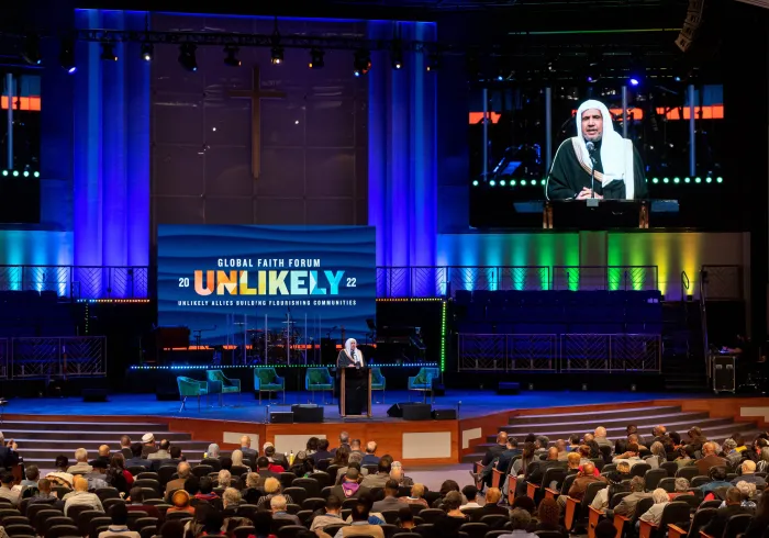 Dialog yang efektif dengan ketulusan kemauan, efisiensi pengelolaan, kelengkapan pihak-pihak yang terlibat, dan beragamnya topik, serta dengan pengukuran hasil yang akurat