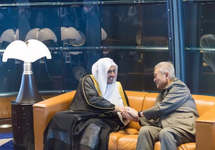 ‏لقاء معالي الأمين العام (أثناء زيارته لماليزيا) بدولة السيد عبد الله الحاج بدوي رئيس الوزراء الماليزي السابق 