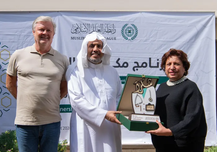 الشيخ د.العيسى يتفقد عدداً من المشاريع في كينيا.. ويعلن تكفُّلَ الرابطةِ بنسب الاحتياج اللازم من الطاقة الشمسية