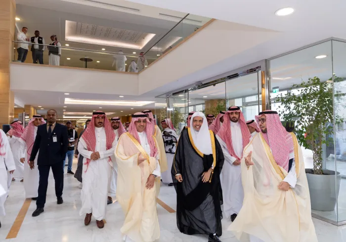  Kementerian Pendidikan Kerajaan Arab Saudi menyelenggarakan seminar internasional dengan menghadirkan Yang Mulia Sekretaris Jenderal LMD, Ketua Organisasi Ulama Muslim, Ketua Liga Universitas Islam, Syekh Dr. Mohammed Alissa