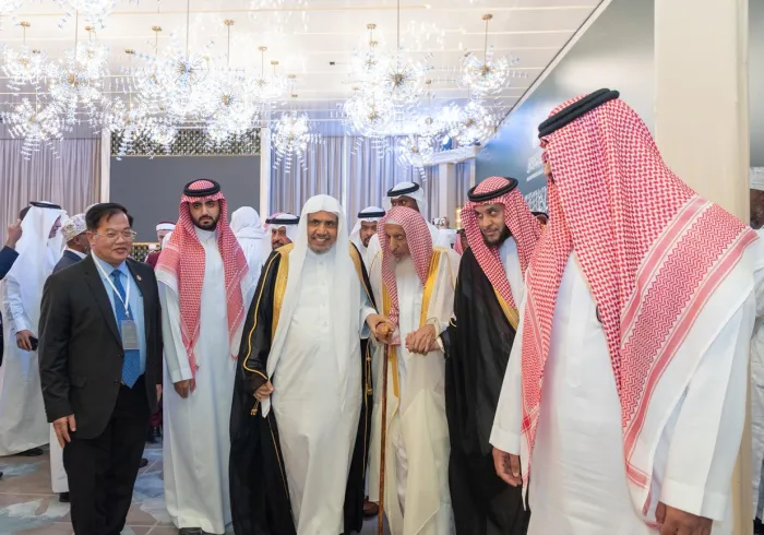 سماحة مفتي عام المملكة العربية السعودية، رئيس المجلس الأعلى للرابطة، الشيخ عبدالعزيز آل الشيخ خلال الدورة الـ ٤٦ للمجلس الأعلى للرابطة: