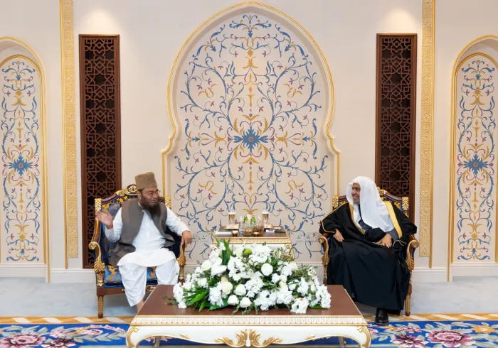 Syekh Dr.Mhmd Alissa menerima Sekjen Jamiat Ahle Hadith di Pakistan, Syekh Dr.Hafiz Bakhsh, di kantornya di Makkah.