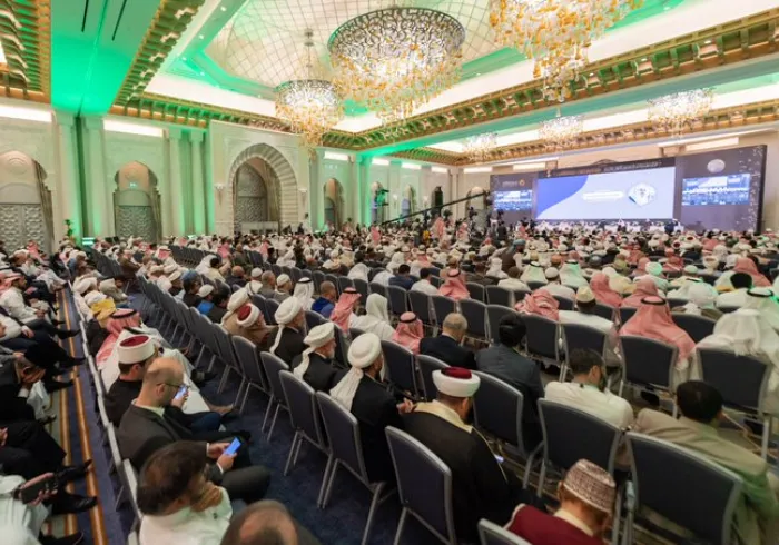 The Charterof Makkah are equal, rejecting religious & ethnic claims of preference