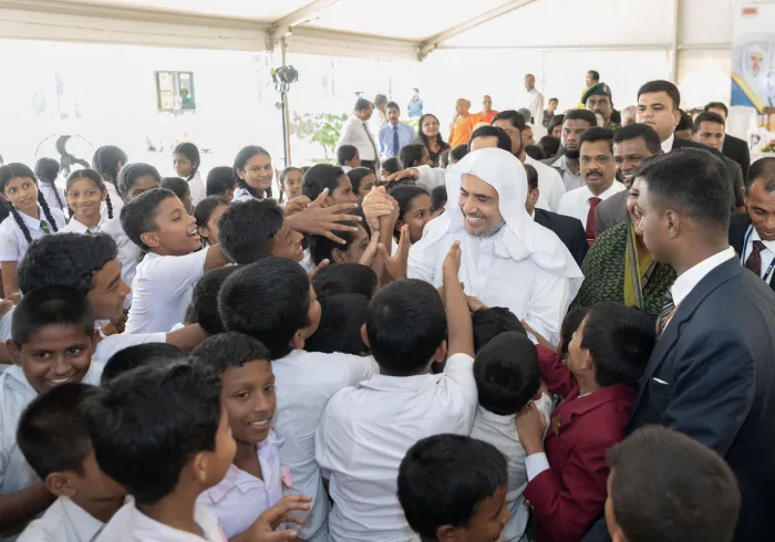 La LIM préconise une approche globale de la lutte contre le terrorisme: "Nous devons combattre les idéologies extrémistes de toutes les manières possibles, en commençant par éduquer les jeunes à la fraternité et au respect de l’autre ."