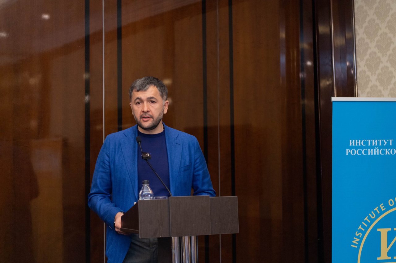 ‏تم تسليم الدكتوراة الفخرية لمعالي الشيخ د. ⁧محمد العيسى⁩  بحضور ممثلي الرئاسة الروسية ومجلسي الدوما والشيوخ وعدد من أعضاء السلك الدبلوماسي