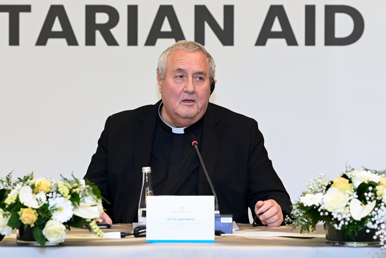 حلّ معالي الأمين العام الشيخ د. محمد العيسى‬⁩ ضيفَ شرفٍ على ملتقى "التعاون بين المنظمات الدولية في المجالات الإنسانية"، في جنيف