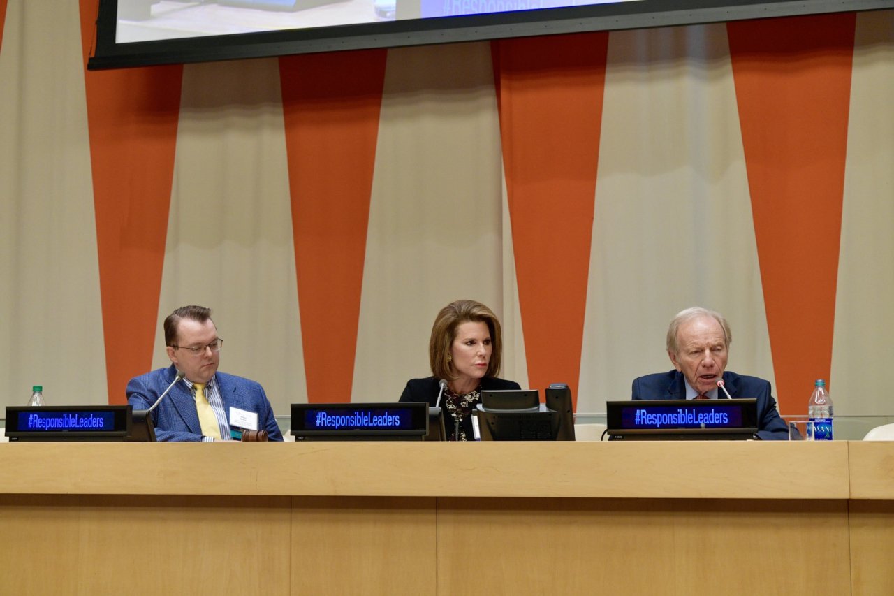 عقدت رابطة العالم الإسلامي في الأمم المتحدة بنيويورك مؤتمر "القيادة المسؤولة" وسط حضور دولي كبير شمل عدداً من كبار الشخصيات الدينية والسياسية والفكرية والحقوقية