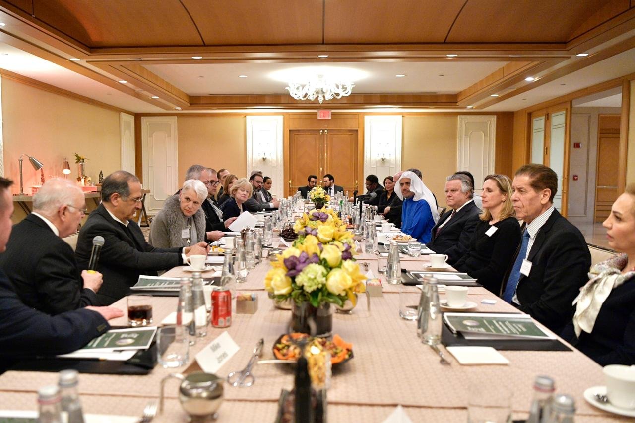 بحضور النخب الدينية والسياسية والفكرية