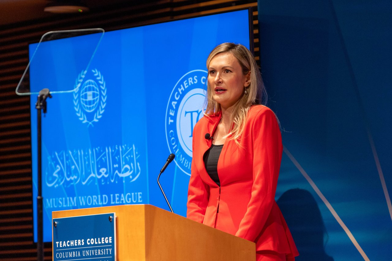 جامعة كولومبيا العريقة تستضيف في مقرها بنيويورك ندوة دولية لمعالي الأمين العام د. محمد العيسى حول القضاء على الكراهية