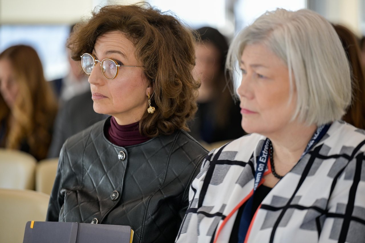 بدعوةٍ من رئيستها وبحضور الأكاديميين ومراكز البحوث  د. العيسى يحاضر في جامعة جورج واشنطن عن "الكراهية .. وقيم الإسلام تجاه أتباع الأعراق والأديان"