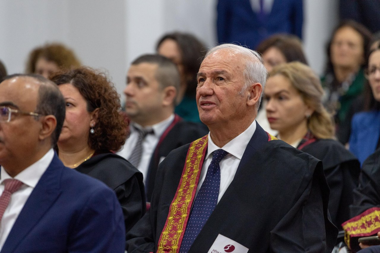 Yang Mulia Sekretaris Jenderal, Syekh Dr. Mohammed Alissa berbicara tentang pemikiran Islam: "Akarnya", "Kenyataannya", dan "Perlindungannya"