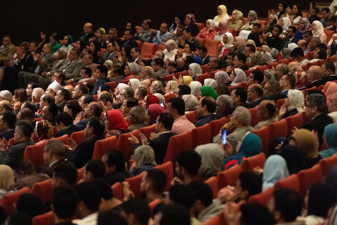 بحضورٍ ناهز ١٦٠٠ شخصٍ بين وزراء وأكاديميين وطلاب جامعات وتلبيةً لدعوة مدير المكتبة