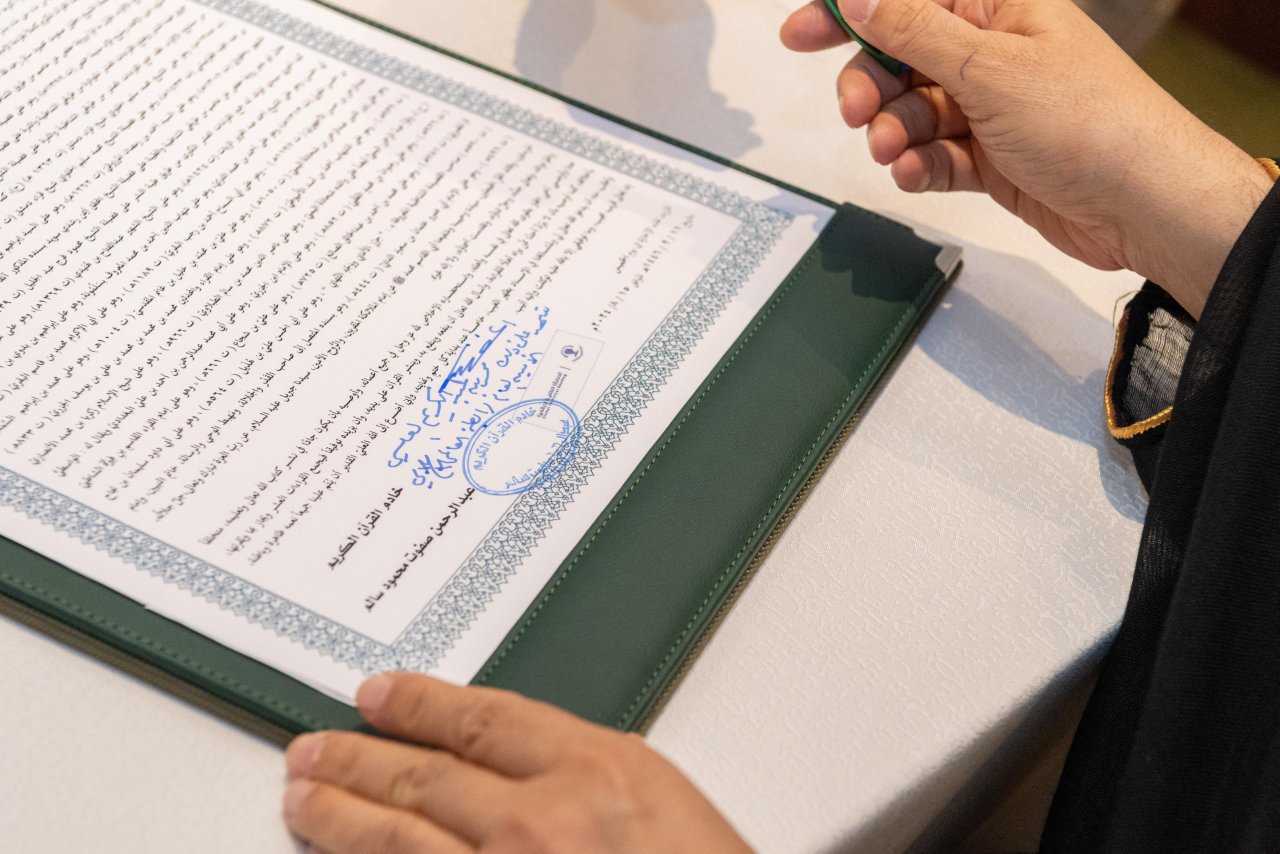 أكبر احتفالية قرآنيةٍ على المستوى الأفريقي  الأمين العام لرابطة العالم الإسلامي يُكرِّم الفائزين في مسابقة النُّخبة للقراءات العشر