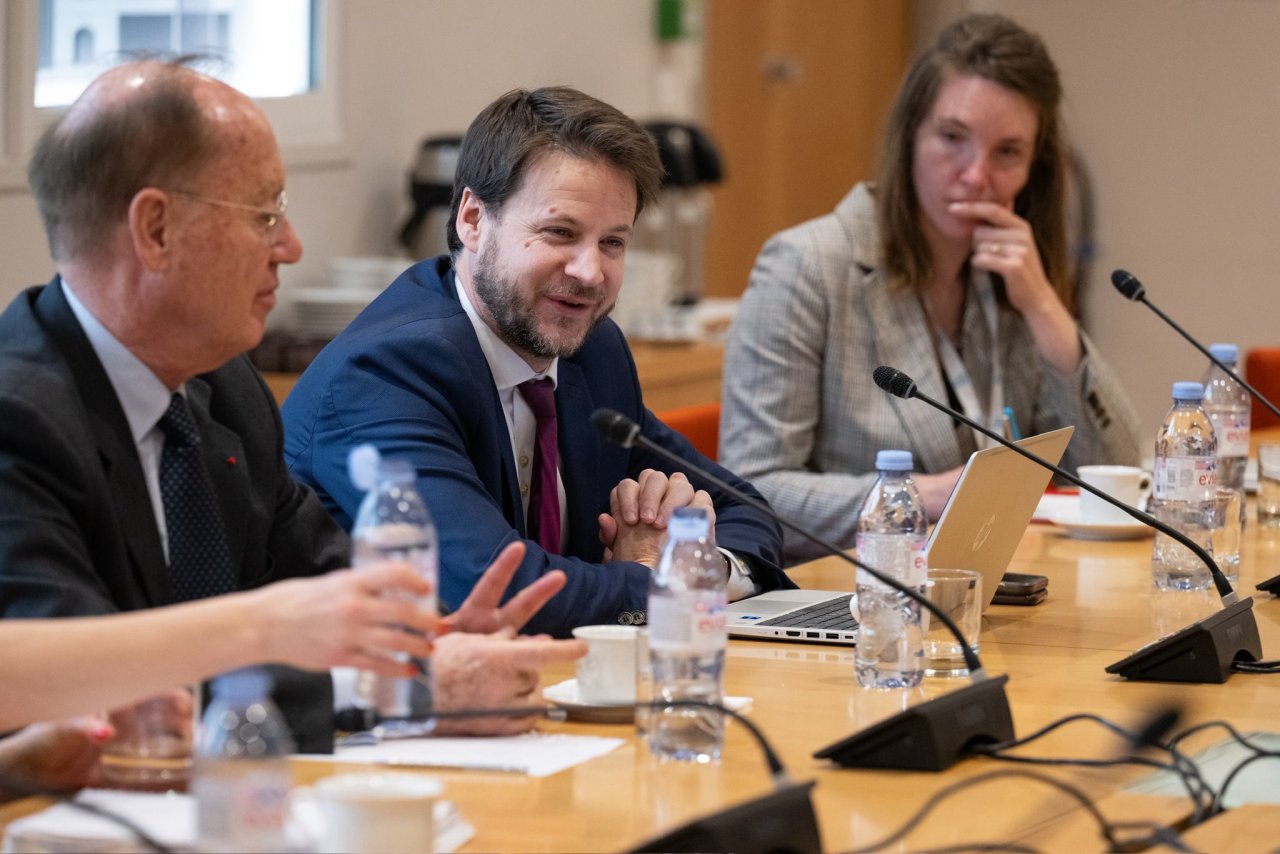 Institut Hubungan Internasional Prancis (IFRI) di ibu kota Prancis, "Paris", mengadakan seminar yang menghadirkan Yang Mulia Sekretaris Jenderal LMD, Ketua Organisasi Ulama Muslim, Syekh Dr. Mohammed Alissa