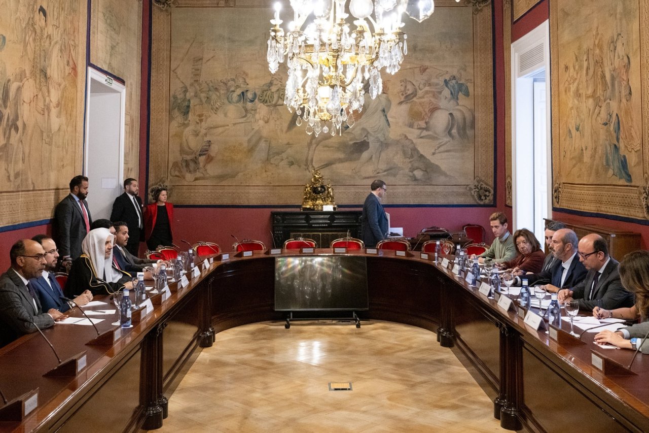 في 28 جمادى الأولى 1447هـ الموافق 19 نوفمبر 2025م، جرى الاحتفاء بـ "وثيقة مكة المكرمة" بوصفها أوّلَ وثيقةٍ إسلاميةٍ يُحتفى بها في مجلس الشيوخ الإسباني.