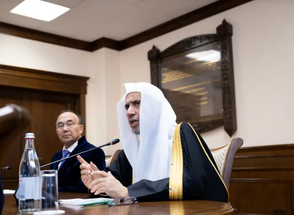   Syekh Dr. Mohammed Alissa menyampaikan kuliah di Universitas Nasional Astana tentang: "Transformasi Pemikiran Kontemporer"