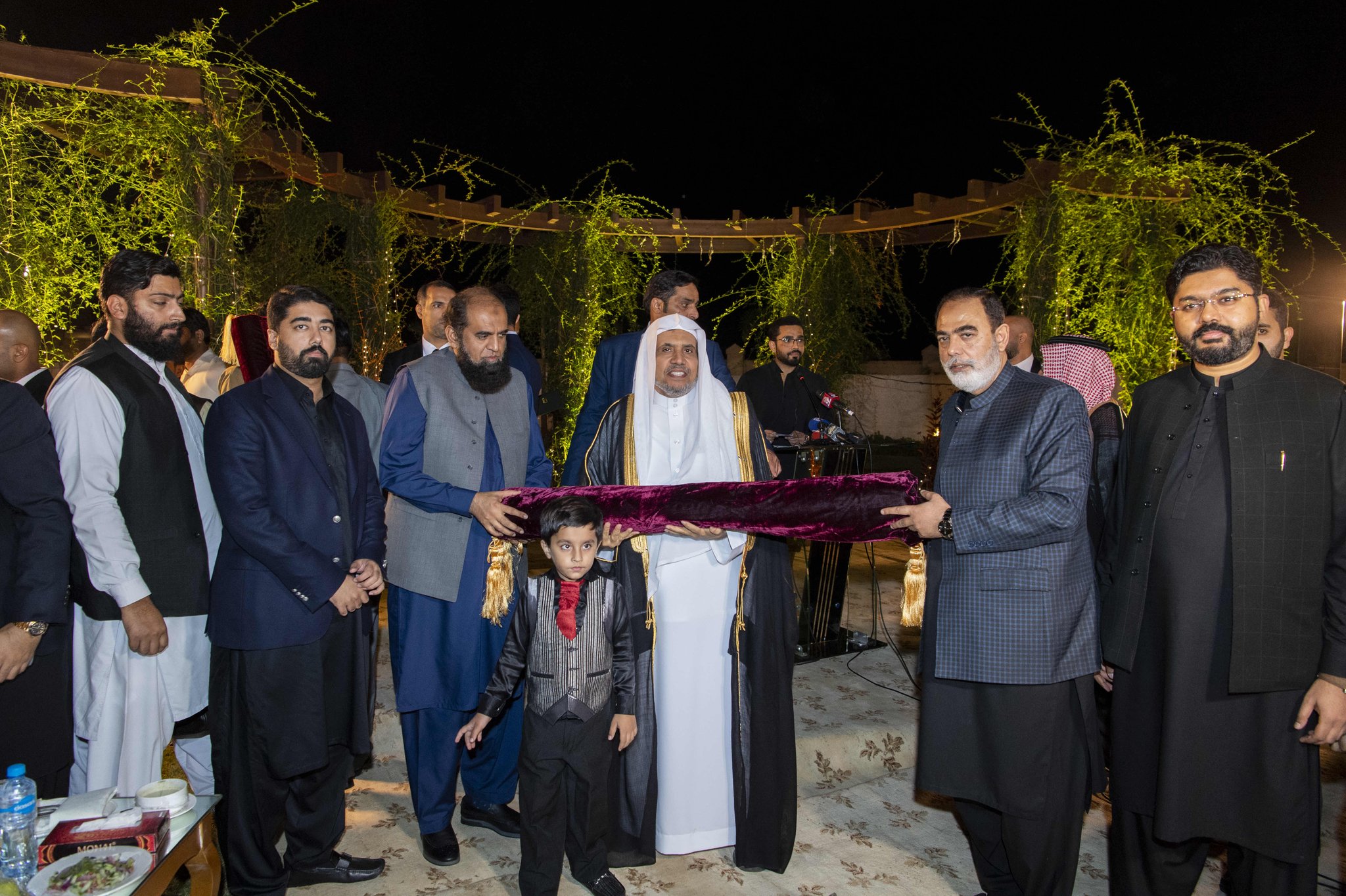 نامور مذہبی،حکومتی،پارلیمانی اور سفارتی شخصیات نے سیکرٹری جنرل عزت مآب شیخ ڈاکٹر محمد العیسی کے دورے کا خیر مقدم کیا ‎