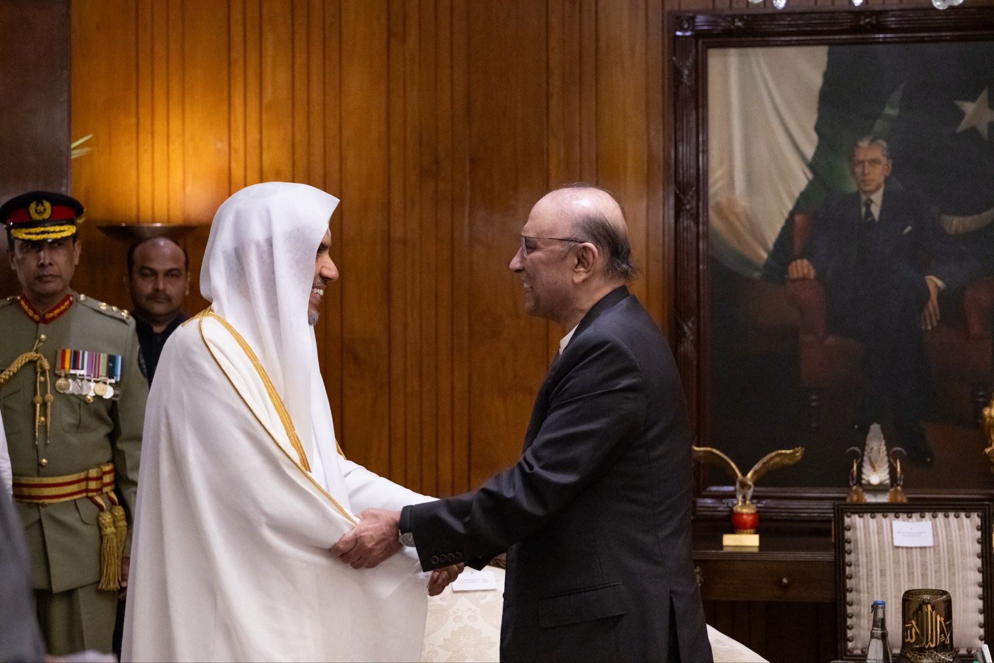 Le Président de la République islamique du Pakistan, M. Asif Ali Zardari, a reçu au palais présidentiel de la capitale Islamabad le Secrétaire général, Président de l’Organisation des savants musulmans, cheikh Mohammed Alissa.
