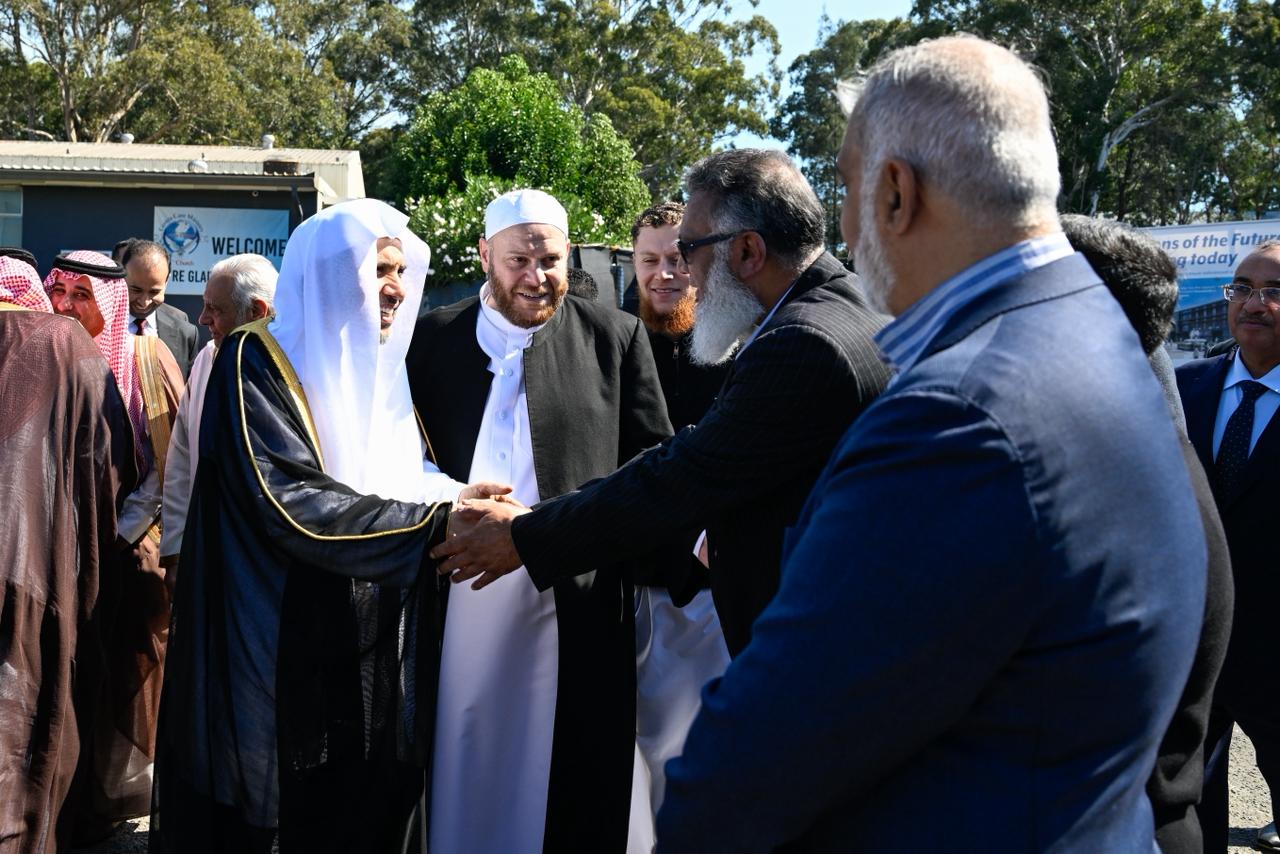 En présence de plusieurs ministres fédéraux et locaux ainsi que de membres du Parlement : La Fédération des musulmans d’Australie célèbre la visite du Secrétaire général de la Ligue islamique mondiale