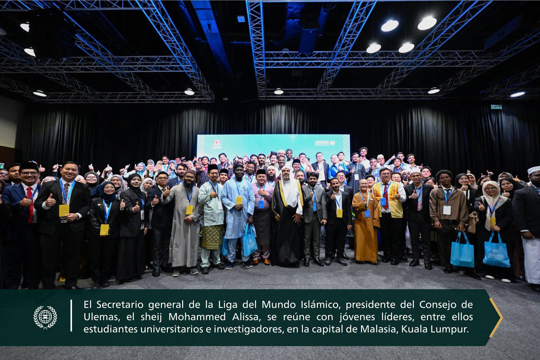 La Liga del Mundo Islámico vela por promover el empoderamiento legítimo de los jóvenes, convencida del papel esencial que desempeñan en la construcción y el desarrollo de sus sociedades