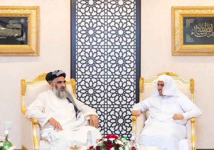 استقبل معالي الشيخ د. محمد العيسى‬⁩، في مقر رابطة العالم الإسلامي‬⁩ بمنىٰ، معالي وزير الشؤون الدينية الباكستاني، المفتي عبدالشكور سردار خان