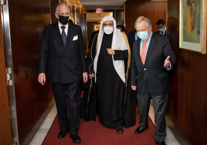 معالي الأمين العام للأمم المتحدة، السيد أنطونيو غوتيرش، خلال استقباله صاحب الفضيلة والمعالي، الشيخ الدكتور محمد بن عبدالكريم العيسى، في مقرّ الأمم المتحدة بنيويورك