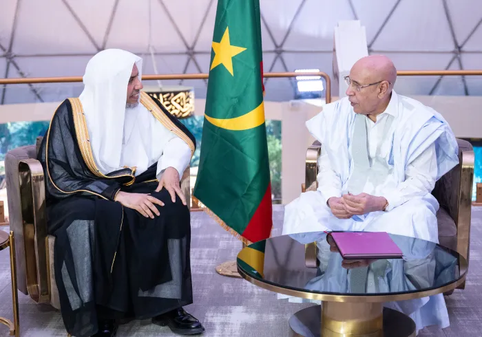 فخامة رئيس جمهورية موريتانيا السيد محمد ولد الغزواني رفقة صاحب الفضيلة والمعالي الشيخ الدكتور محمد بن عبدالكريم العيسى خلال تدشن متحف السيرة النبوية في العاصمة نواكشوط