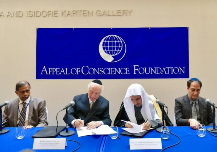 The report noted that HE conducted outreach to a variety of US faith leaders of different backgrounds