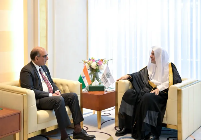 Riyadh, Yang Mulia Sekretaris Jenderal LMD, Syekh Dr. Mohammed Al-Issa , menerima kunjungan Yang Mulia Duta Besar Republik India untuk Kerajaan Arab Saudi, Bapak Vipul
