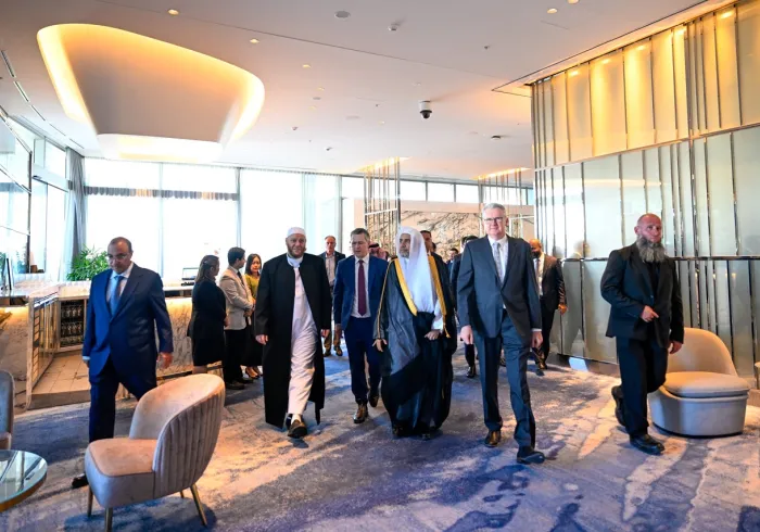 À l’occasion de la visite du Secrétaire général, Président de l’Organisation des savants musulmans, cheikh Mohammed bin Abdulkarim Al-Issa, le Conseil national des imams australiens, a offert un déjeuner
